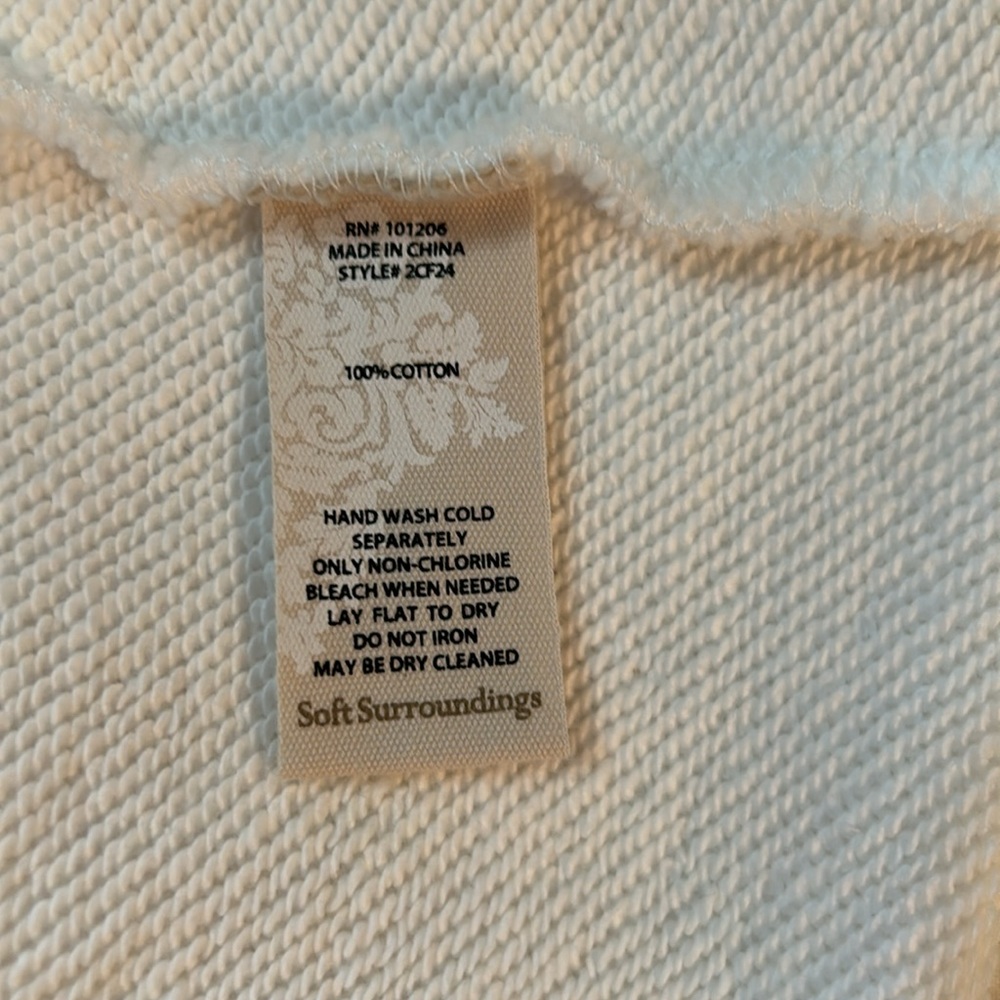 Soft Surroundings white pullover. XS - Picture 5 of 6